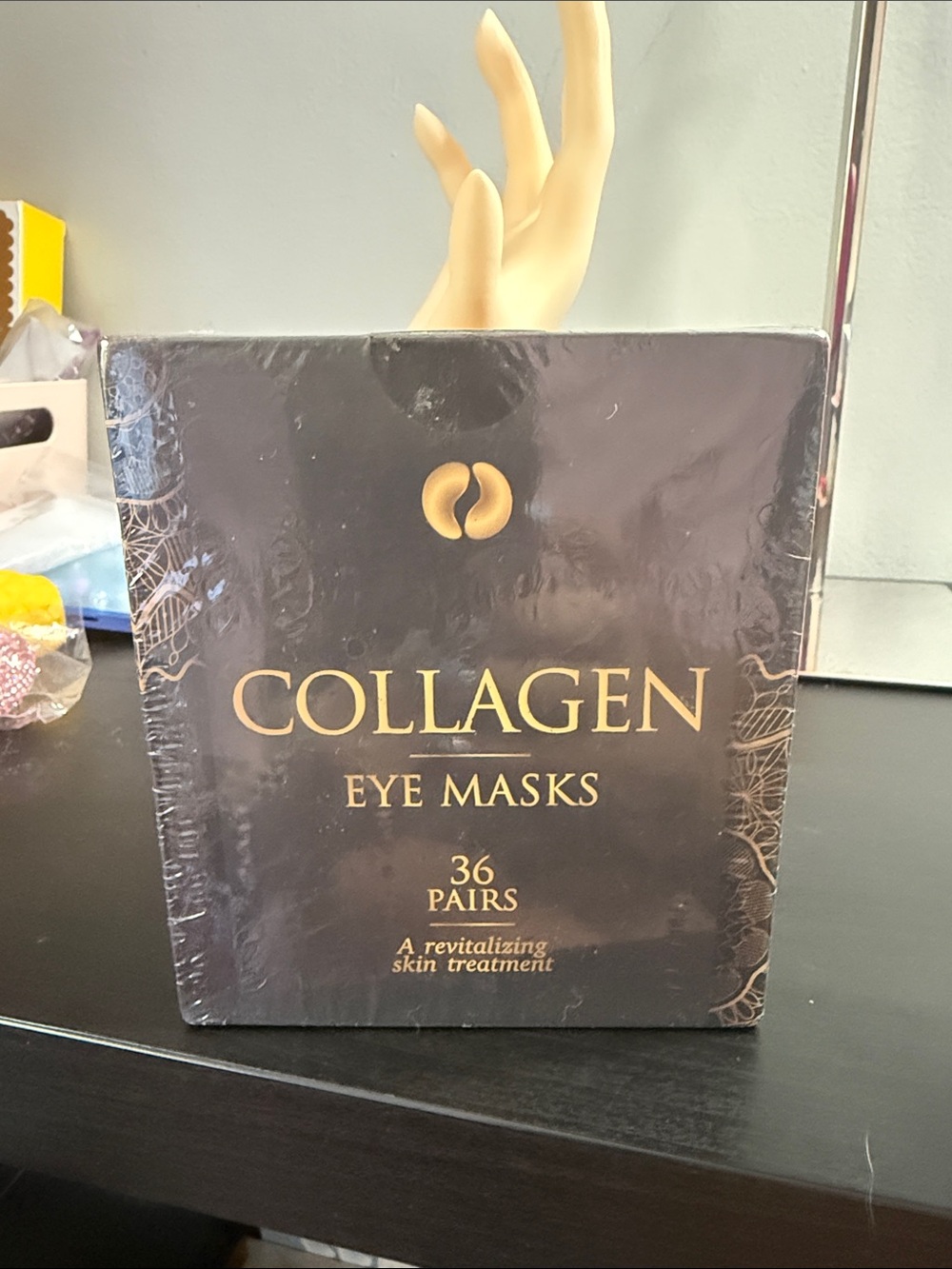 Collagen Eye Masks - Gold and Black - 36 Pairs
